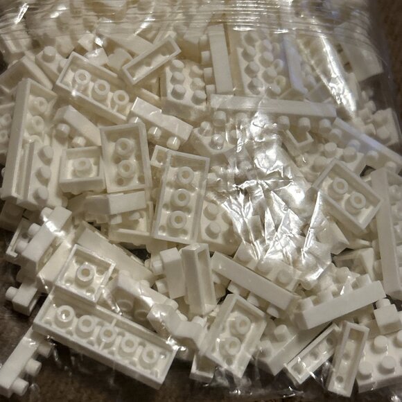 LEGO 1x2 Panel w/ Center Divider-Heel Protector White Large Qty No Label Read - Picture 10 of 16